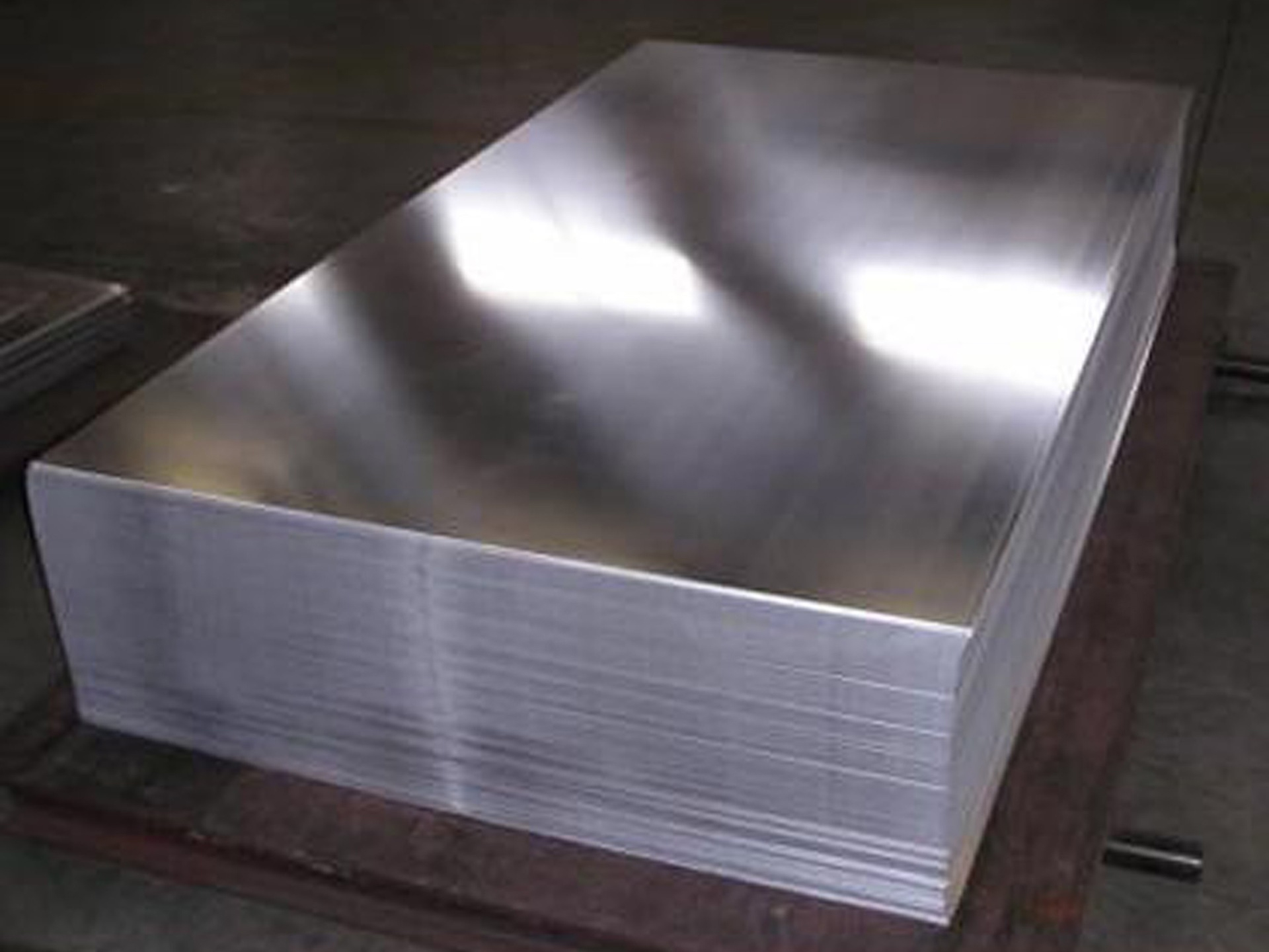 Aluminum zinc steel plate