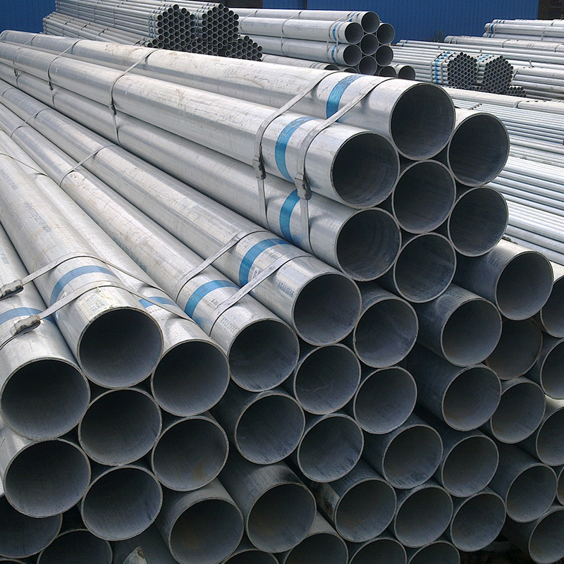 Galvanized seamless steel pipe